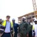 Programme Simandou 2040 : Gl Amara Camara évalue les travaux d’extension de l’Aéroport International Ahmed Sékou Touré et les chantiers de construction du centre directionnel de Koloma