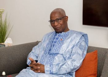 « Il est désormais interdit d&rsquo;associer le nom et l&rsquo;image du président aux mouvements… »