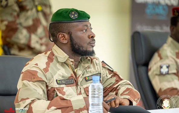 Fonction publique: Le Gal Amara Camara annonce la mise à la retraite de plus de 1500 fonctionnaires 1 Fonction publique: Le Gal Amara Camara annonce la mise à la retraite de plus de 1500 fonctionnaires