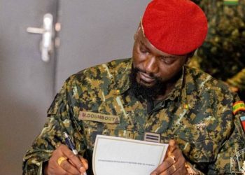 Forces Armées : Le Général Doumbouya décerne des grades à plusieurs militaires 10 Forces Armées : Le Général Doumbouya décerne des grades à plusieurs militaires