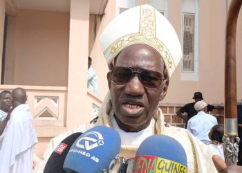 Célébration de Noël : l’archevêque de Conakry prône la paix et l&rsquo;amour pour chaque guinéen !
