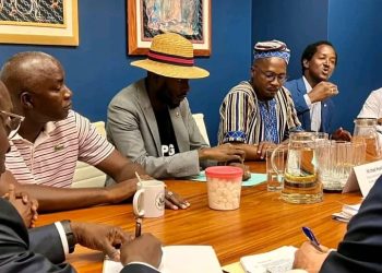 le Sous-secrétaire adjoint du bureau des affaires africaines pour l&rsquo;Afrique de l&rsquo;Ouest, M. Michaël Heath rencontre le SPPG et d&rsquo;autres journalistes