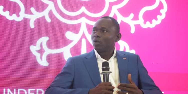 Merci La France ! [Par Thierno Amadou Camara]