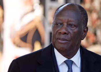 Propos de Macron sur l’Afrique: la Côte d’Ivoire se dit  »pas concernée »