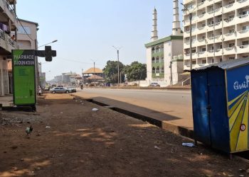 URGENT: Des heurts éclatent sur l'autoroute le Prince 4 URGENT: Des heurts éclatent sur l’autoroute le Prince