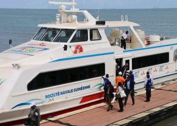 Ligne maritime Conakry-Kamsar: le coût de transport baisse de 250 000 à 150 000FG