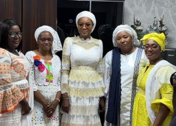 Journée de sensibilisation et de présentation de vœux à la directrice Foula