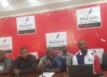 Le FNDT  demande au président de la transition de se présenter candidat aux prochaines élections en Guinée ( déclaration )