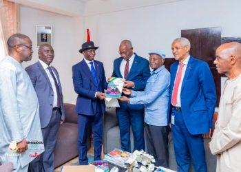 Drame au stade de Nzérékoré : le premier ministre reçoit le rapport d’enquête