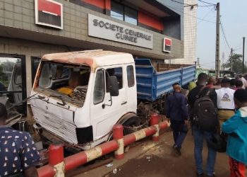 Accident de la route: un vigile tué par un camion au rond-point d&rsquo;Hamdallaye