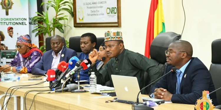 CNT : Dr. Dansa Kourouma exige un audit sur la situation des salaires des travailleurs parlementaires (8ème et 9ème) 1 CNT : Dr. Dansa Kourouma exige un audit sur la situation des salaires des travailleurs parlementaires (8ème et 9ème)