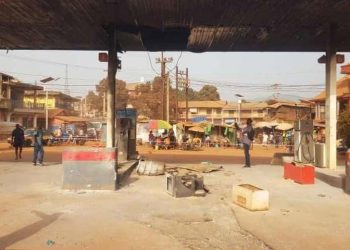 Incendie dans une station à Kindia, une première équipe de techniciens partie de Conakry est déjà sur place depuis la nuit dernière