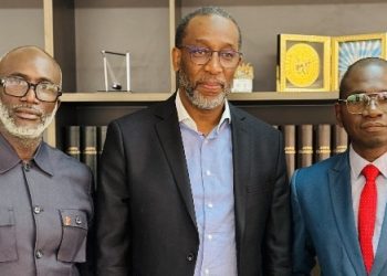 Arriérés de cotisations sociales des salariés de l’OGP : Aladji Cellou et le DG de la CNSS évoquent l’apurement de la dette