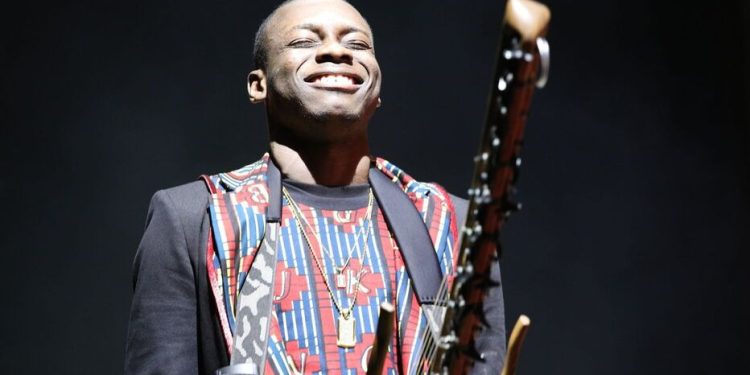 Tremblay-en-France : la recette de la tournée du chanteur Sidiki Diabaté volée pendant son concert 1 Tremblay-en-France : la recette de la tournée du chanteur Sidiki Diabaté volée pendant son concert