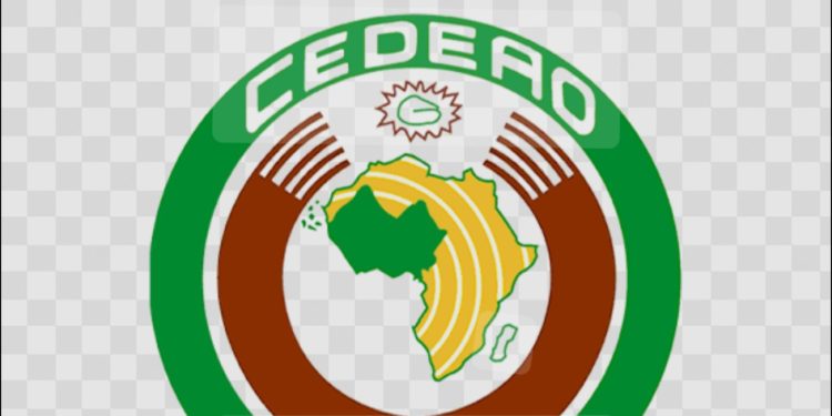 La CEDEAO renvoie plusieurs cadres du Mali, Niger et Burkina Faso 1 La CEDEAO renvoie plusieurs cadres du Mali, Niger et Burkina Faso