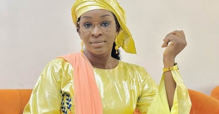 Générale Aminata Diallo : la femme qui inspire et rassure (Alpha Bakar Sank Diallo) 1 Générale Aminata Diallo : la femme qui inspire et rassure (Alpha Bakar Sank Diallo)