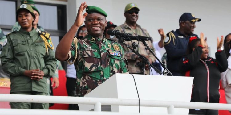 Gabon : Le président Nguema n’a pas démissionné de l’armée
