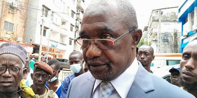 Kaloum : Me Dînah Sampil réagit après un sit-in des femmes réclamant le paiement d’arriérés loyer! 1 Kaloum : Me Dînah Sampil réagit après un sit-in des femmes réclamant le paiement d’arriérés loyer!