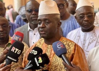 Vaccination des pèlerins guinéens, le centre de la mosquée Fofanayah n’a reçu qu’un vaccin pour le moment, les agents promettent d’appeler pour le second, dès que disponible!