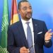 Le peuple a le dos large, l’élite a les dents longues. (Tibou KAMARA) 10 Le peuple a le dos large, l’élite a les dents longues. (Tibou KAMARA)