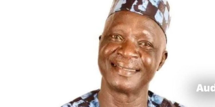 Moussa Koffoé Keita : l’ultime révérence d’un monument du rire guinéen 1 Le cinéma guinéen en deuil. Moussa Koffoé est décédé ce lundi