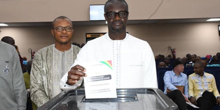 Elu président du conseil d'administration de l'AMG, ici le discours du juge Ibrahima Sory 2 Tounkara 1 Elu président du conseil d’administration de l’AMG, ici le discours du juge Ibrahima Sory 2 Tounkara