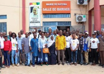Carnaval scolaire à Ratoma: le président de la D.S échange avec plusieurs responsables d’écoles