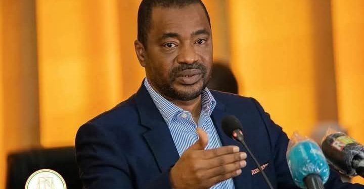 Le bonheur, sans les autres et contre tous, est un leurre, un malheur ! (Tibou Kamara) 1 Le bonheur, sans les autres et contre tous, est un leurre, un malheur ! (Tibou Kamara)
