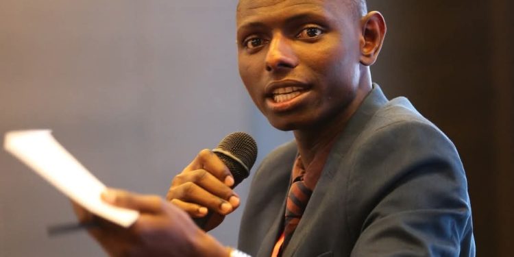 Guinée : Mamadou Dian Diallo nommé représentant pays de l’Institut Africain de la Réflexion Stratégique ! 1 Guinée : Mamadou Dian Diallo nommé représentant pays de l’Institut Africain de la Réflexion Stratégique !