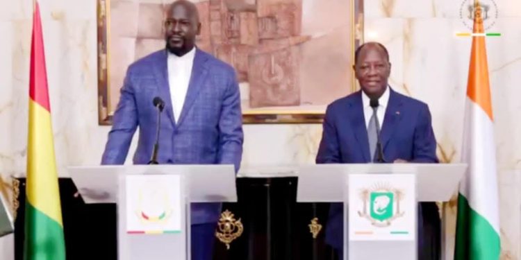 "... je veux avec humilité, apprendre de votre expérience..." dixit le Général Doumbouya à Ouattara 1 « … je veux avec humilité, apprendre de votre expérience… » dixit le Général Doumbouya à Ouattara