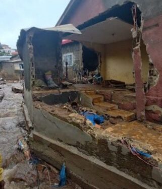 La nuit du 30 au 31 juillet 2025: une nuit cauchemardesque pour plusieurs citoyens de Conakry frappés par des effets des pluies torrentielles 1 La nuit du 30 au 31 juillet 2025: une nuit cauchemardesque pour plusieurs citoyens de Conakry frappés par des effets des pluies torrentielles