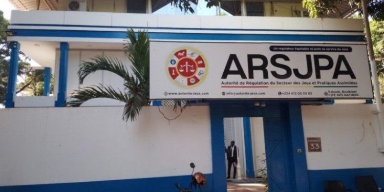 L’ARSJPA : Efficacité, transparence et protection — Un modèle de régulation en Guinée (Opinion) 1 L’ARSJPA : Efficacité, transparence et protection — Un modèle de régulation en Guinée (Opinion)