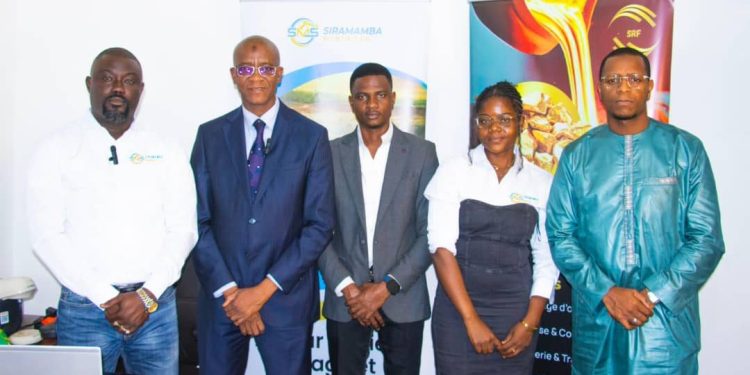Eco Finance, Siramamba Mining et Hypro SARLU : 3 entités. Trois visions. Un même engagement : célébrer le dynamisme et la performance du secteur privé guinéen 1 Eco Finance, Siramamba Mining et Hypro SARLU : 3 entités. Trois visions. Un même engagement : célébrer le dynamisme et la performance du secteur privé guinéen