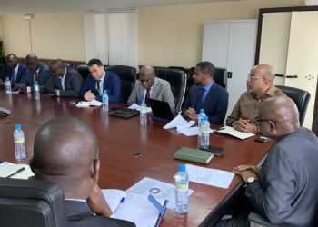 Rencontre entre la BCRG et l’APB sur les solutions à la crise du cash en Guinée