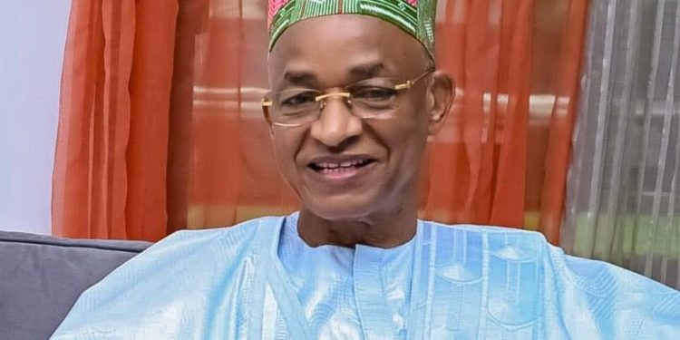 Cellou Dalein Diallo, mieux vaut l’exil que le silence des cachots et cimetières (Par Elhadj Aziz Bah) 1 Cellou Dalein Diallo, un leader patriote, pas un seigneur de guerre (Par Elhadj Aziz Bah)