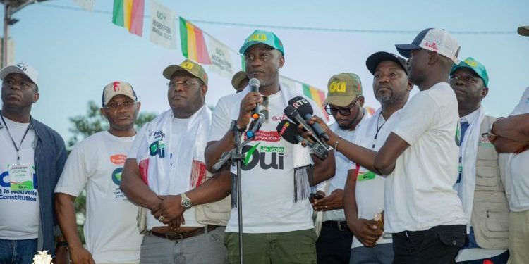 Kissidougou : Benoit Kamano se dit satisfait de l'engagement patriotique des populations 1 Kissidougou : Benoit Kamano se dit satisfait de l’engagement patriotique des populations