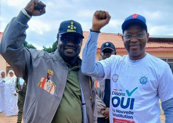 DABAOLA: Biro Diallo DG du port en première ligne de la marche blanche pour le  »OUI » à la nouvelle constitution