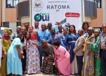 Ratoma : le PDS Ahmed Sékou rend hommage aux cadres pour leur engagement citoyen 16 Ratoma : le PDS Ahmed Sékou rend hommage aux cadres pour leur engagement citoyen