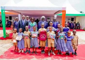 École de qualité : Plus de 4,3 millions de kits scolaires distribués aux élèves du primaire au titre de l'année 2025-2026 7 École de qualité : Plus de 4,3 millions de kits scolaires distribués aux élèves du primaire au titre de l’année 2025-2026