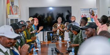 Oui, oui et oui” : Ahmed Kanté dit oui au Mouvement Rouge-Jaune-Vert 12 Oui, oui et oui” : Ahmed Kanté dit oui au Mouvement Rouge-Jaune-Vert