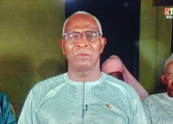 Référendum du 21 septembre : le premier ministre Bah Oury appelle à voter  »OUI »