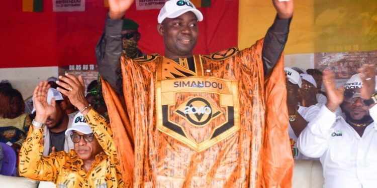 Clôture de la tournée référendaire et artistique à Yomou : un succès total pour le DG de la Pharmacie Centrale de Guinée ( PCG SA)