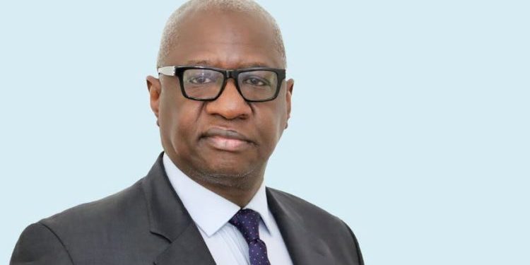Guinée : Quand la Constitution se fait otage d’un homme ! (Mamadou Ismaïla KONATÉ) 1 Guinée : Quand la Constitution se fait otage d’un homme ! (Mamadou Ismaïla KONATÉ)