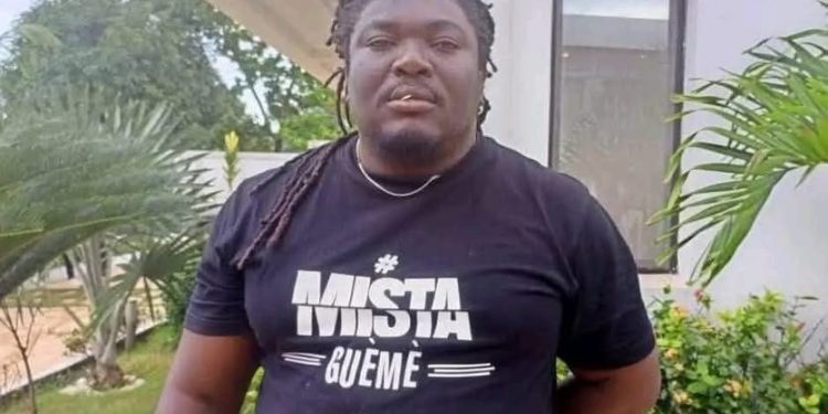 Accident mortel impliquant le véhicule de Singleton: le parquet d'instance de Coyah a placé l'artiste sous mandat de dépôt 1 Accident mortel impliquant le véhicule de Singleton: le parquet d’instance de Coyah a placé l’artiste sous mandat de dépôt