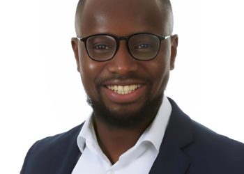 Opinion : portrait d’une Guinée en trompe-l’œil (Souleymane Kourouma)