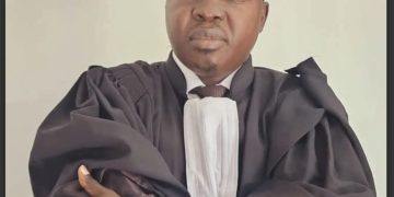 Lettre ouverte: un avocat au Barreau de Guinée écrit au Premier ministre Bah Oury 13 Lettre ouverte: un avocat au Barreau de Guinée écrit au Premier ministre Bah Oury