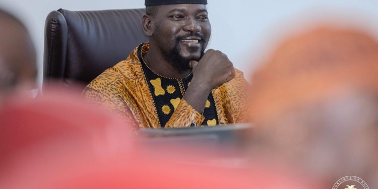 Justice et Droits de l'Homme: le président Mamadi Doumbouya procède à remaniement 1 Echangeur d’Enco5 : Le Président promulgue une loi sur des contrats de prêt entre la Guinée et le Fonds Koweïtien