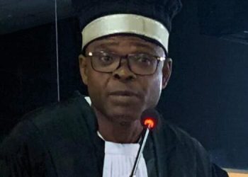 CRIEF : une nouvelle ordonnance réglemente le port de la tenue des magistrats