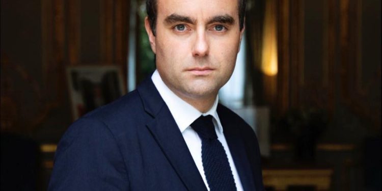 Emmanuel Macron accepte la démission de Sébastien Lecornu ( L'Elysée) 1 Emmanuel Macron accepte la démission de Sébastien Lecornu ( L’Elysée)