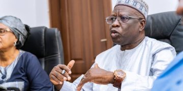 Dr Sékou Koureissy Condé à la tête de l’ONASUR : une nouvelle ère pour la supervision électorale en Guinée 15 Dr Sékou Koureissy Condé à la tête de l’ONASUR : une nouvelle ère pour la supervision électorale en Guinée